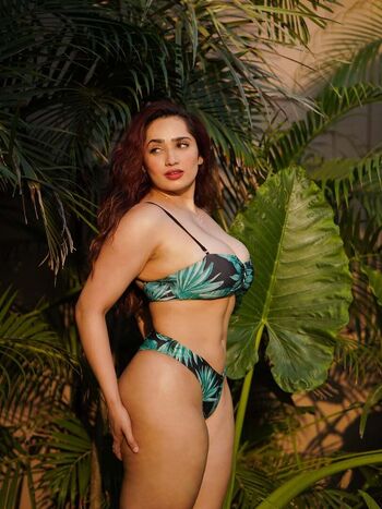 🔥 Aditi mistry leaked private photo uncensored full