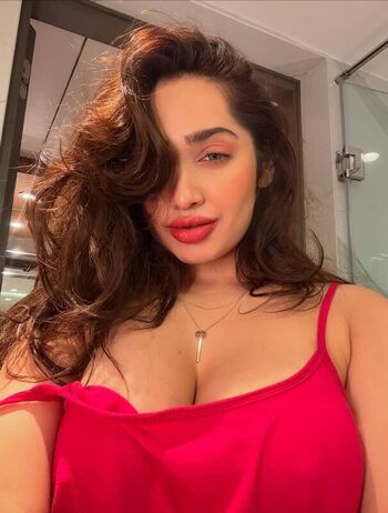 🔥 Aditi mistry leaked private photo uncensored full