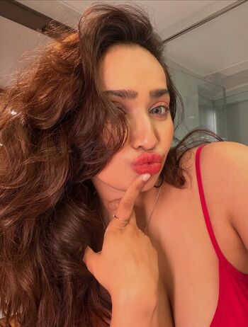 🔥 Aditi mistry leaked private photo uncensored full