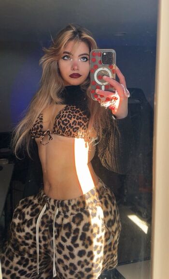 🔥 Aiiygatorz page leaked private photo uncensored full