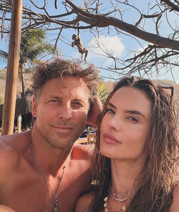 🔥 Alessandra ambrosio  page leaked private photo uncensored full