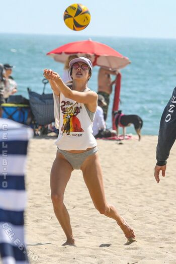 🔥 Alessandra ambrosio  page leaked private photo uncensored full