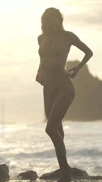 🔥 Alessandra ambrosio  page leaked private photo uncensored full