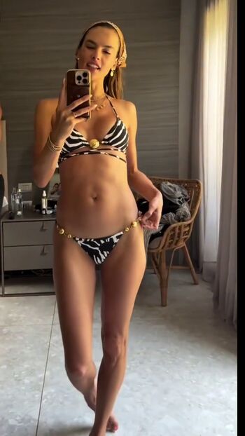 🔥 Alessandra ambrosio  page leaked private photo uncensored full