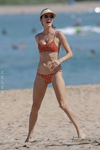 🔥 Alessandra ambrosio  page leaked private photo uncensored full