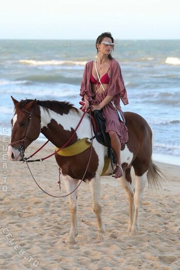 🔥 Alessandra ambrosio  page leaked private photo uncensored full