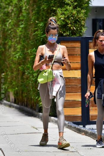 🔥 Alessandra ambrosio  page leaked private photo uncensored full