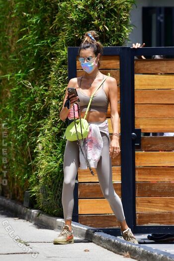 🔥 Alessandra ambrosio  page leaked private photo uncensored full