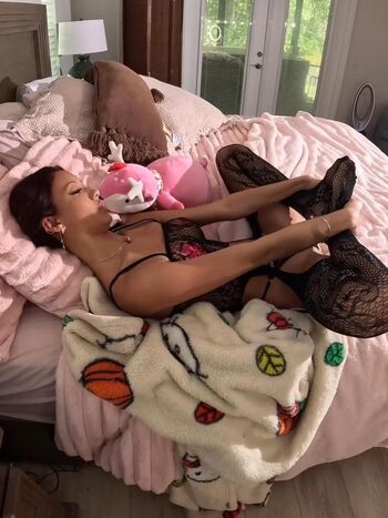🔥 Alessandra liu  page leaked private photo uncensored full