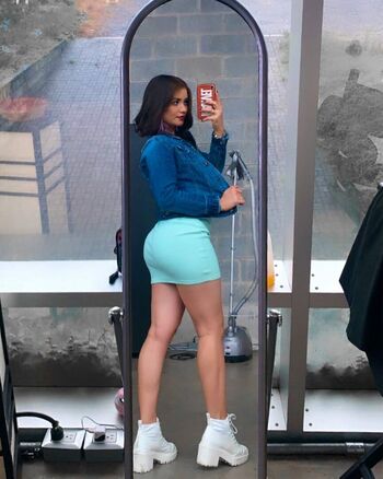 🔥 Alexmidiaz page leaked private photo uncensored full