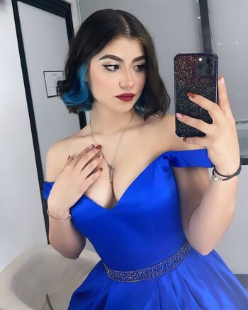 🔥 Alexmidiaz page leaked private photo uncensored full