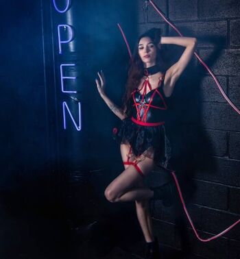 🔥 Alinaavii page leaked private photo uncensored full