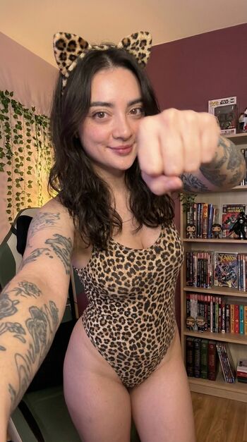 🔥 Alyska  page leaked private photo uncensored full