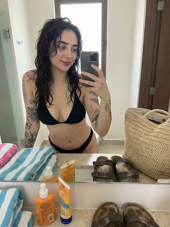 🔥 Alyska  page leaked private photo uncensored full