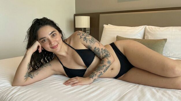 🔥 Alyska  page leaked private photo uncensored full