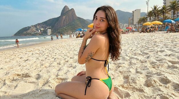 🔥 Alyska  page leaked private photo uncensored full