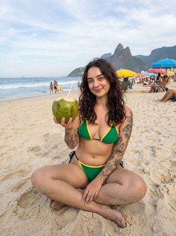 🔥 Alyska  page leaked private photo uncensored full