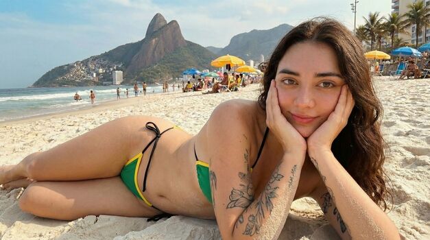 🔥 Alyska  page leaked private photo uncensored full