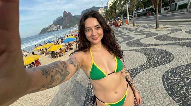 🔥 Alyska  page leaked private photo uncensored full