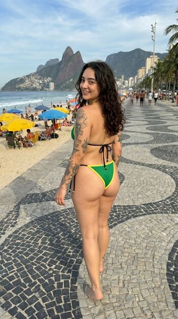 🔥 Alyska  page leaked private photo uncensored full