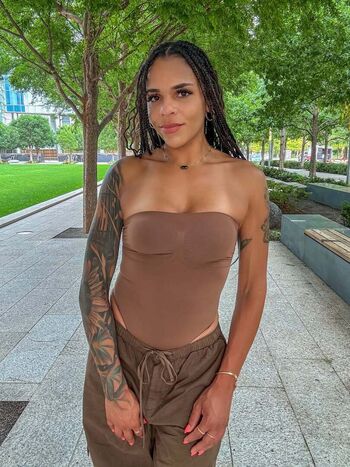 🔥 Amber reacts leaked private photo uncensored full