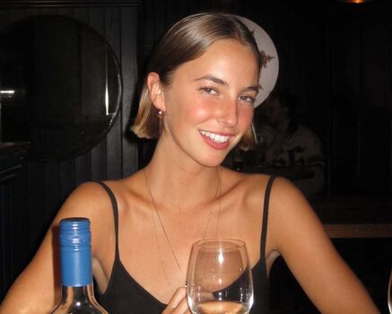 🔥 Amelie manzoli  page leaked private photo uncensored full