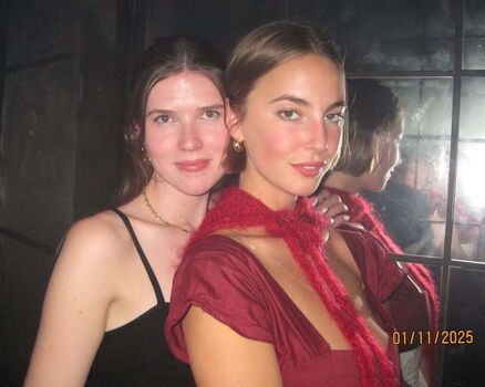 🔥 Amelie manzoli  page leaked private photo uncensored full