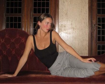 🔥 Amelie manzoli  page leaked private photo uncensored full