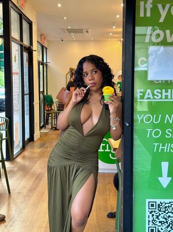 🔥 Ammiroseeee leaked private photo uncensored full