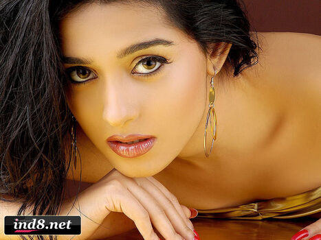 🔥 Amrita rao leaked private photo uncensored full