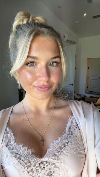 🔥 Aniela leon page leaked private photo uncensored full