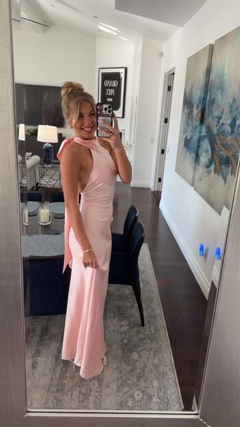 🔥 Aniela leon page leaked private photo uncensored full