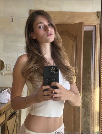 🔥 Anna malygn  page leaked private photo uncensored full