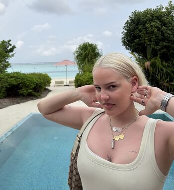 🔥 Anne marie leaked private photo uncensored full