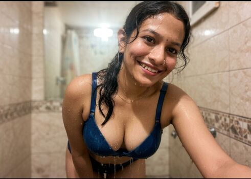 🔥 Anushka das leaked private photo uncensored full