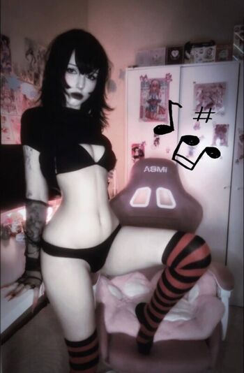 🔥 Anyatsunava page leaked private photo uncensored full