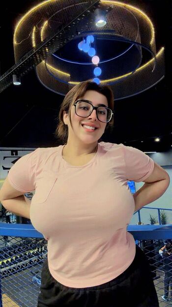 🔥 Apoorva bhalla page leaked private photo uncensored full