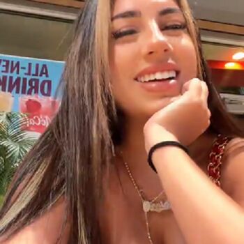 🔥 Arianamarialee leaked private photo uncensored full