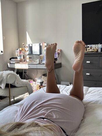 🔥 Ariella lindsay moreno leaked private photo uncensored full