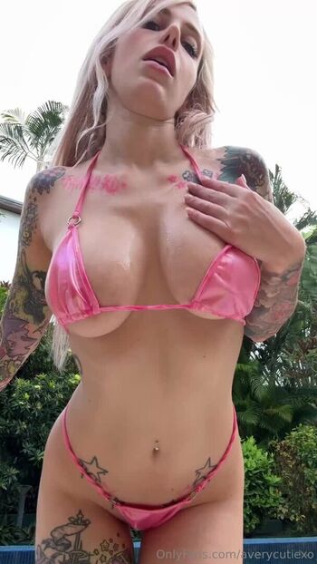 🔥 Averyofficial page leaked private photo uncensored full
