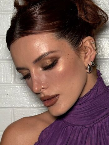 🔥 Bella thorne  page leaked private photo uncensored full
