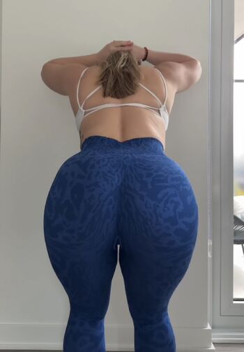 🔥 Bent over page leaked private photo uncensored full