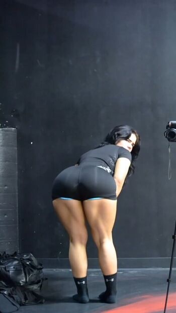 🔥 Bent over page leaked private photo uncensored full