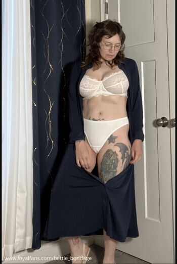 🔥 Bettie bondage leaked private photo uncensored full