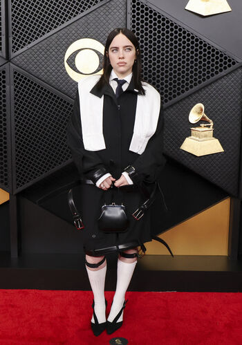 🔥 Billie eilish  page leaked private photo uncensored full