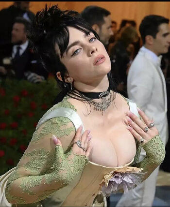 🔥 Billie eilish  page leaked private photo uncensored full