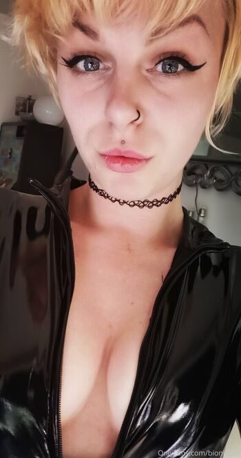 🔥 Bionicdoll leaked private photo uncensored full