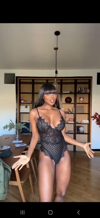 🔥 Boudoir page leaked private photo uncensored full