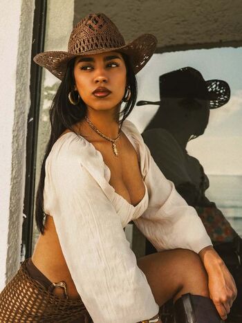 🔥 Bronze morenaa leaked private photo uncensored full