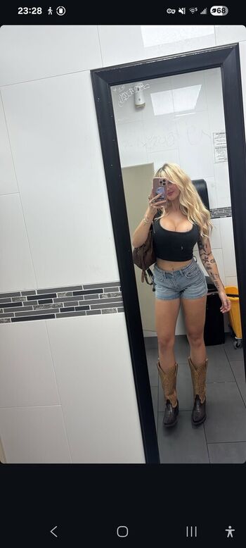 🔥 Bzbodyshop leaked private photo uncensored full